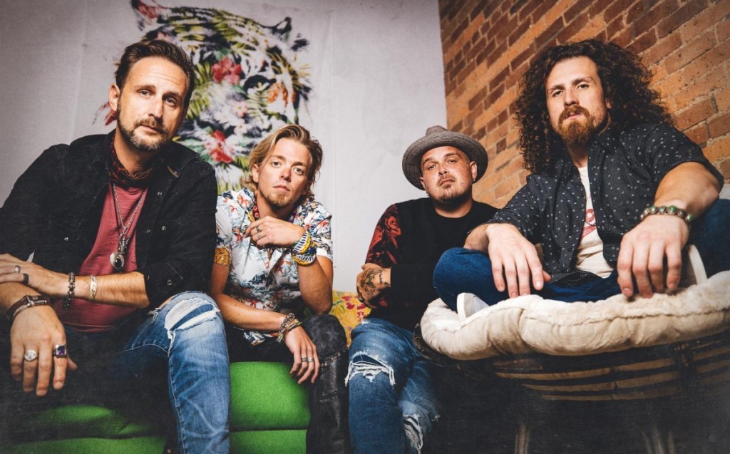 BLACK STONE CHERRY сменили формат