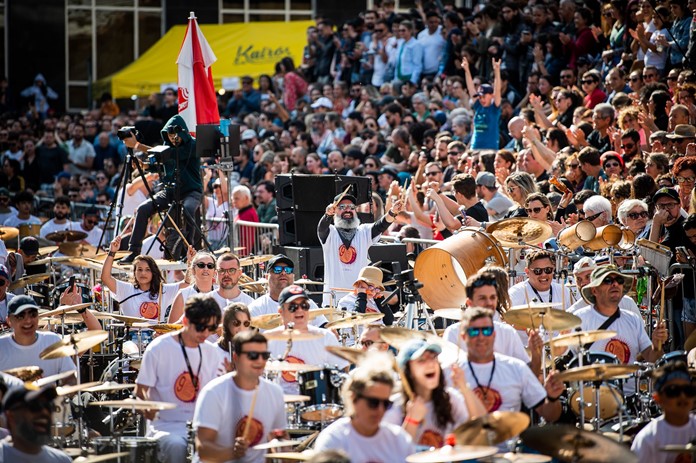 Orquestra-de-Baterias-de-Florianopolis.jpg